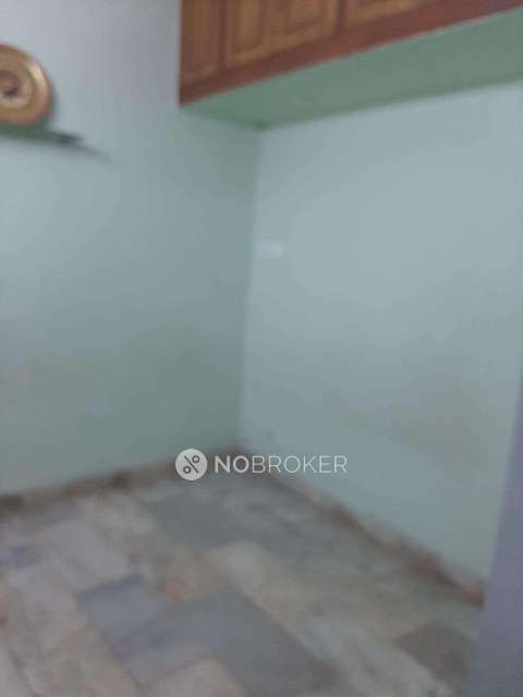 1 BHK Flat In Standalone Building  For Sale  In Hari Nagar