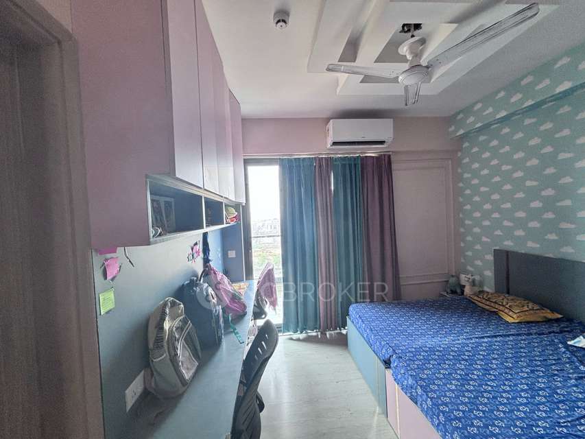 4 BHK Flat In M3m Skywalk  For Sale  In Sector 74