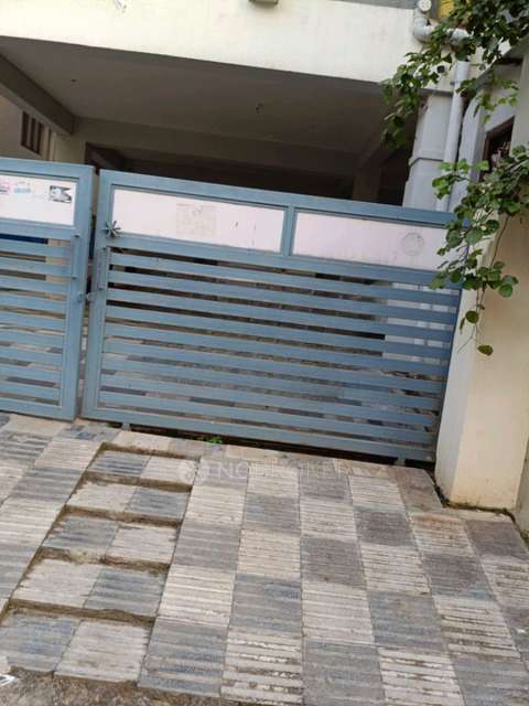 2 BHK Flat In Triyaskari Apartment For Sale  In Kothapet