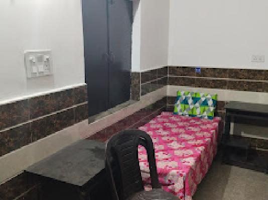 PG for Boys in Tugalpur 