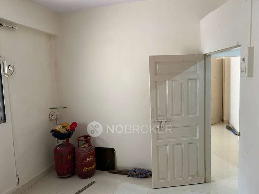 1 BHK Flat In Shree Ganesh Darshan For Sale  In Gavanpada