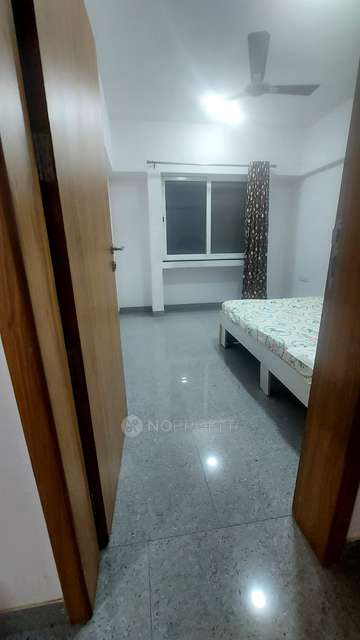 Single Room for Female In 2 BHK  In Vascon Xotech, Pune In Hinjawadi 