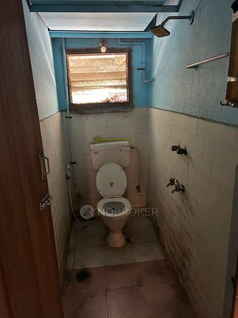 1 BHK Flat In Eswari Priya Apartment For Sale  In West Mambalam