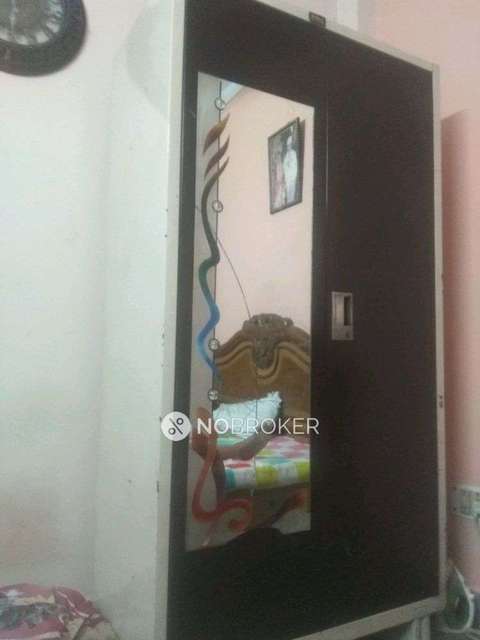 PG for Girls in Shakarpur