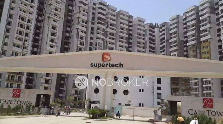 2 BHK Flat In Supertech Cape Town For Sale  In Sector 74