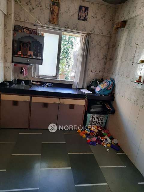 2 BHK Flat In Rose Apartment Juhu For Sale  In Juhu Church Road