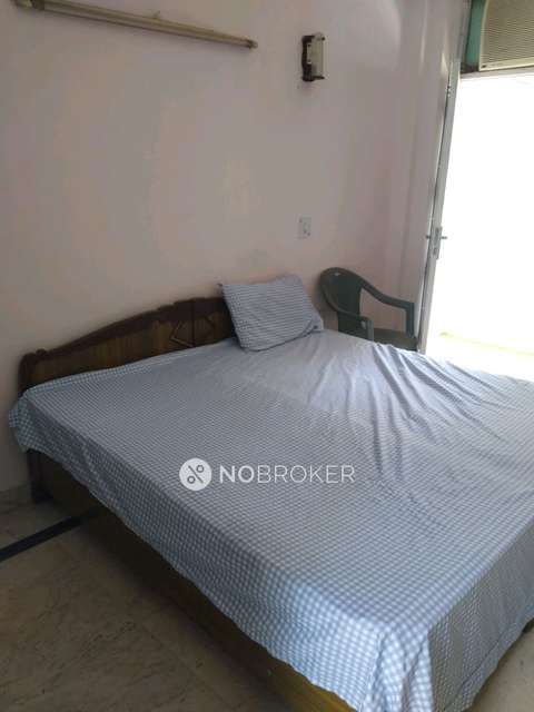 1 RK House for Rent  In Sector 24