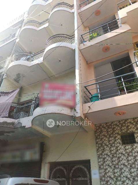 1 BHK Flat In Sb for Rent  In Sector 44