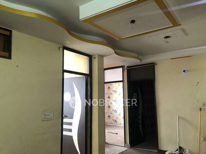 3 BHK Flat In  Jivan Park, For Sale  In Rani Bagh