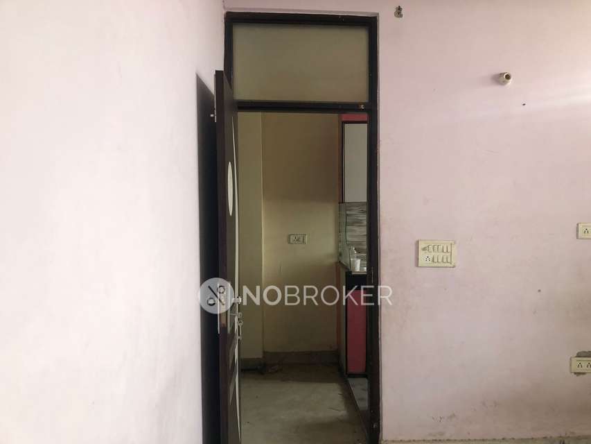 3 BHK Flat In  Jivan Park, For Sale  In Rani Bagh