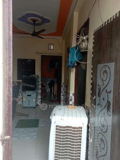 2 BHK Flat In Atar Singh Colony For Sale  In Sector 63