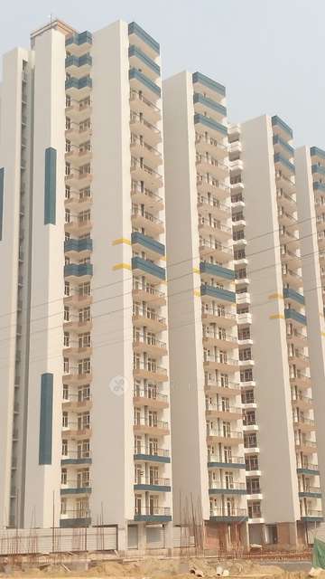3 BHK Flat In Radicon Vedantam For Sale  In  Gaur City 2