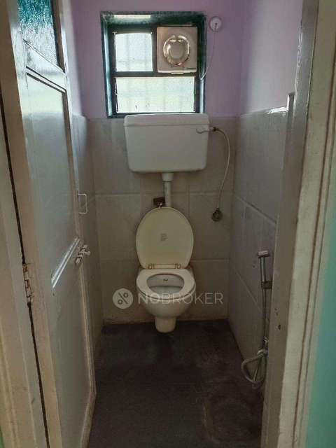 1 BHK Flat In Shruti Garden Chs For Sale  In Thane West