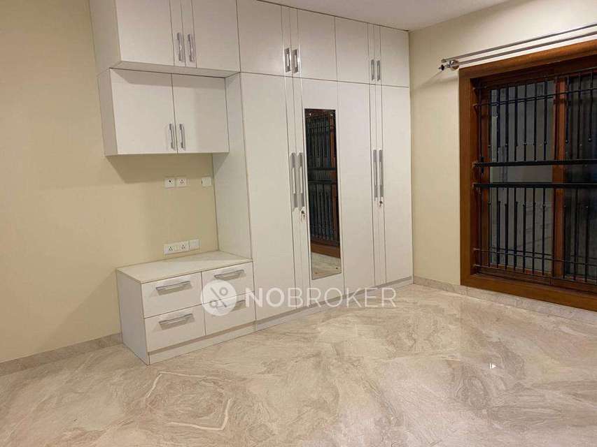 4+ BHK Flat In Legacy Celino For Sale  In Dasarahalli