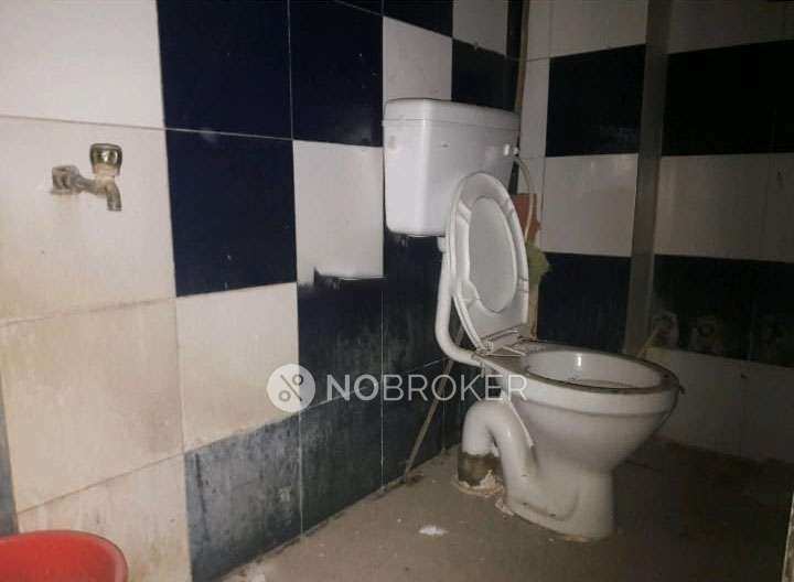 3 BHK Flat For Sale  In Mahavir Enclave