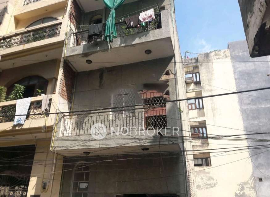 3 BHK Flat For Sale  In Mahavir Enclave