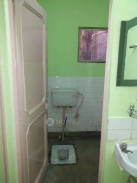 1 BHK Flat In Standalone Building  For Sale  In Tilak Nagar