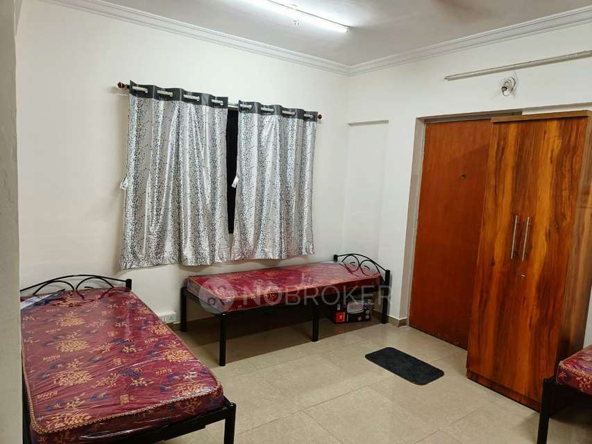 PG for Boys in Achal Leela Darshan