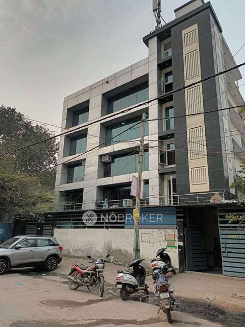Industrial Building in Okhla Industrial Estate, Delhi for Rent 