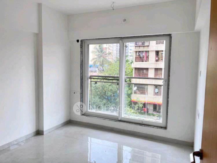 2 BHK Flat In Vaibhav Lakhsmi  Queens Park For Sale  In Chembur