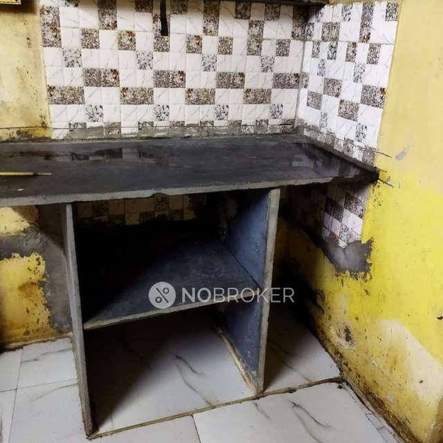 1 RK House for Lease  In Kurla