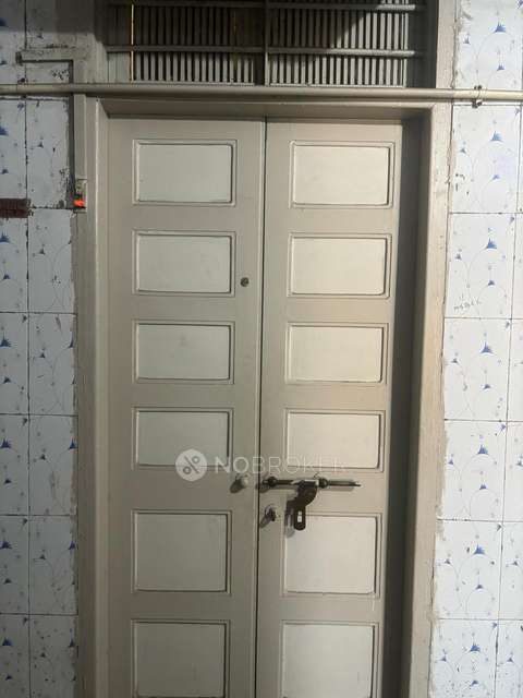 1 BHK Flat For Sale  In Byculla