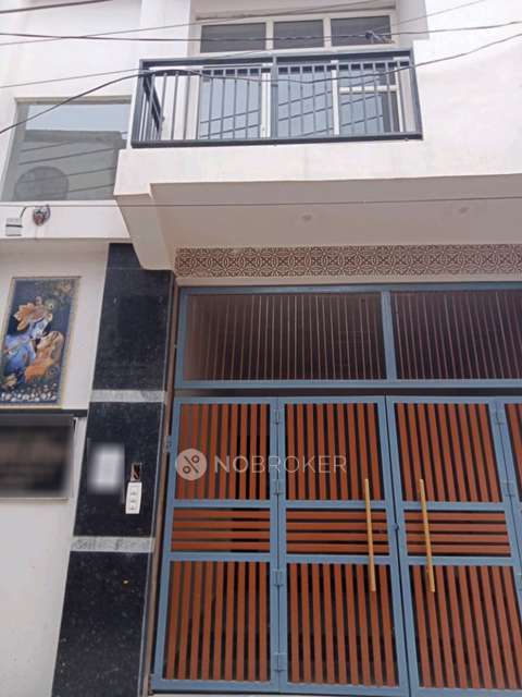 1 RK Flat for Rent  In Ashok Vihar Phase Iii Extension