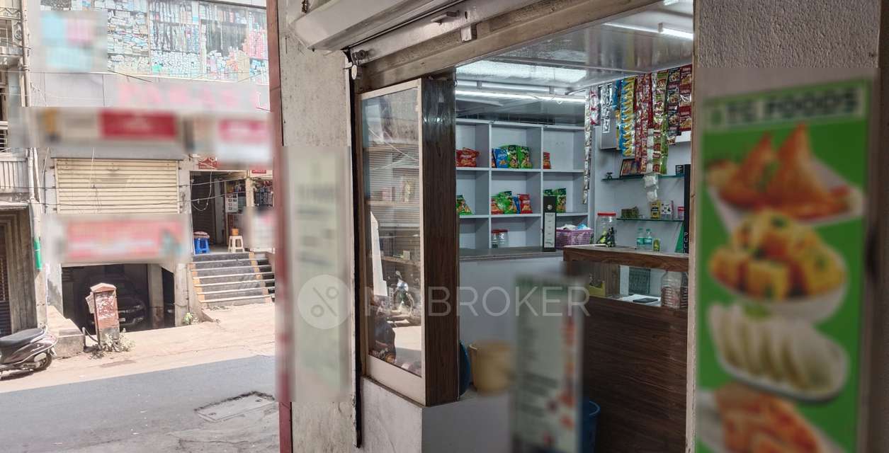 Shop in Budhwar Peth, Pune for Rent