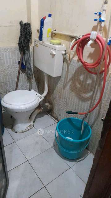 1 RK Flat For Sale  In  Naigaon East