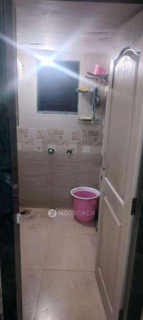 1 BHK Flat In Rooplaxmi Chs For Sale  In Thane West