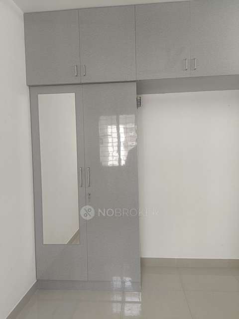 2 BHK Flat In Tvs Emerald Atrium for Rent  In  Kolapakkam