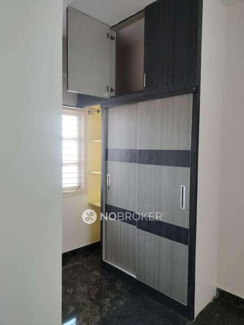 4+ BHK Flat For Sale  In Devinagar