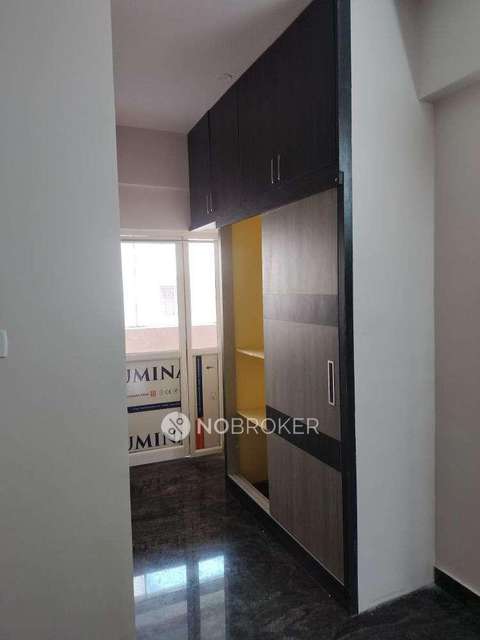 4+ BHK Flat For Sale  In Devinagar