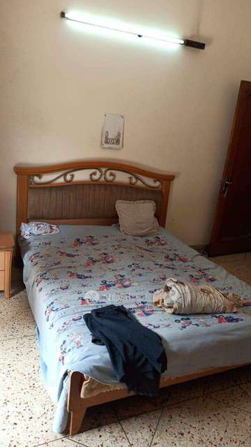 PG for Girls in Rajouri Garden