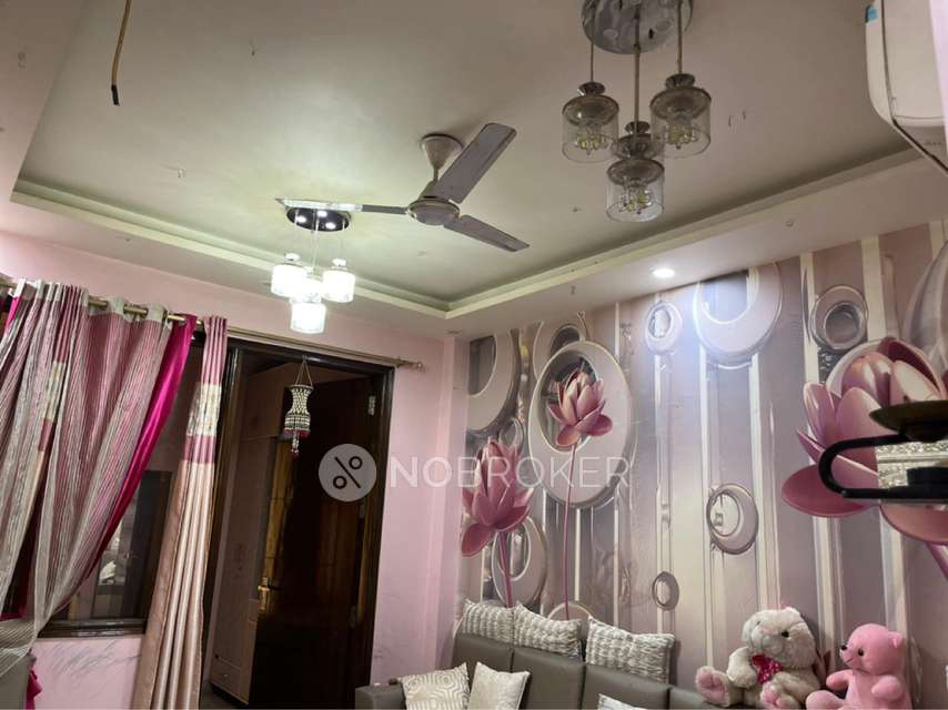 2 BHK Flat In Govindpuri  for Rent  In Govindpuri