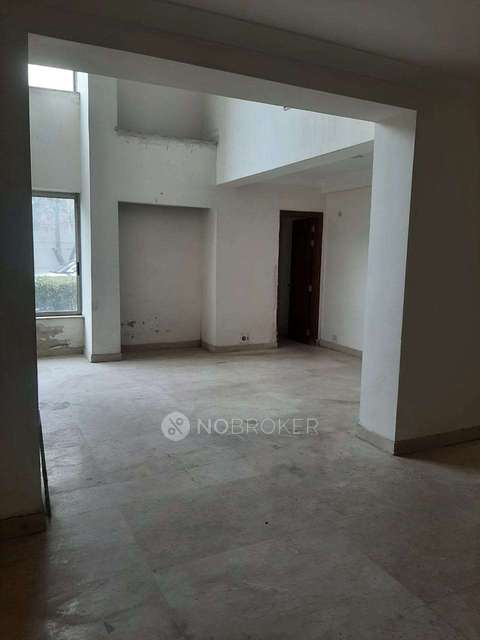 4 BHK House For Sale  In Sector 45