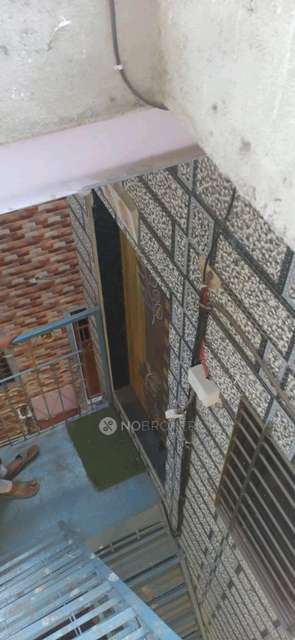 1 RK House For Sale  In Malad West