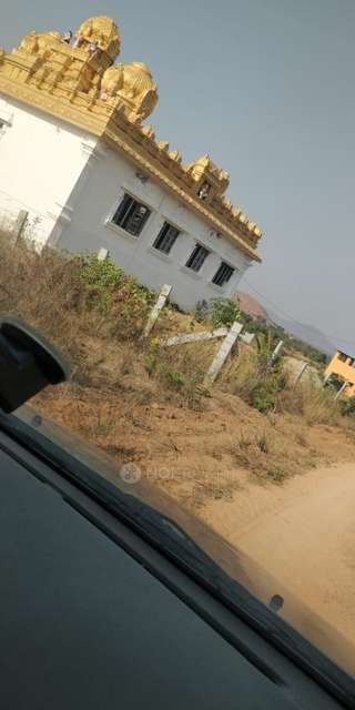 Plot For Sale  In Chikkaballapur