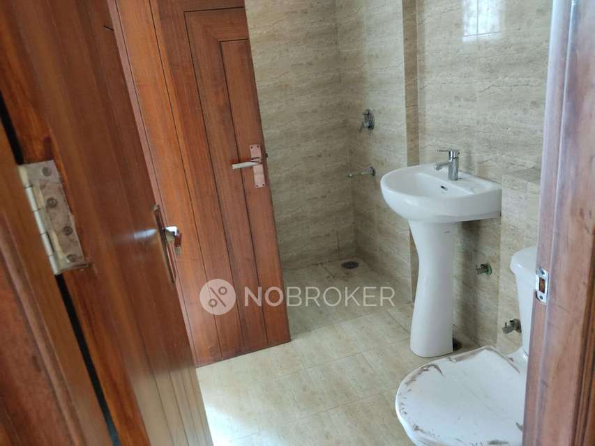 2 BHK Flat In Slf Anushree Apartments For Sale  In Sector 75