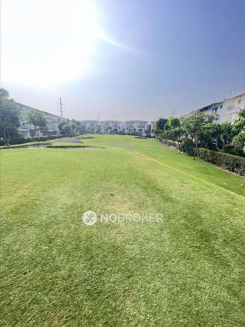 2 BHK Flat In Paramount Golf Foreste For Sale  In Surajpur