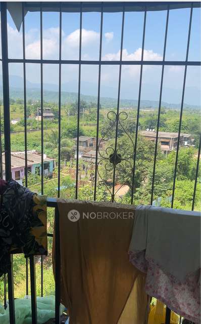 1 BHK Flat In Green Lawn Vangani For Sale  In Borivali West