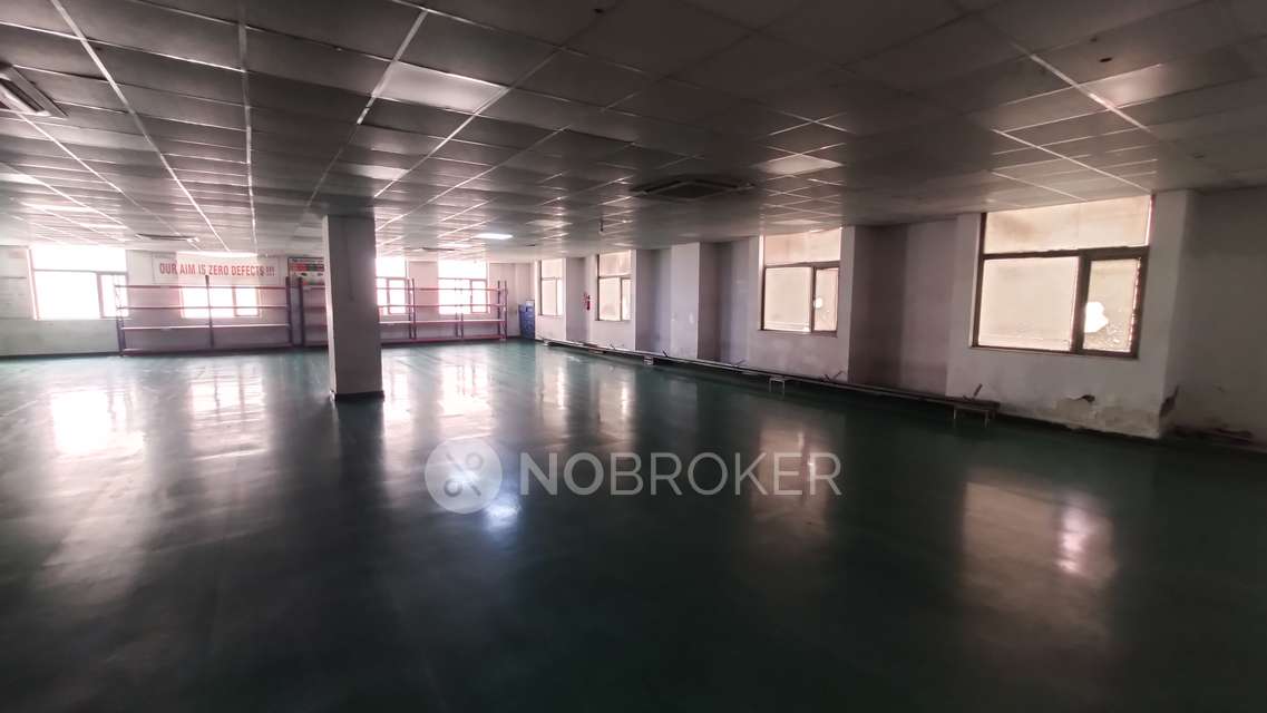 Industrial Building in Sector 80, Noida for Rent 