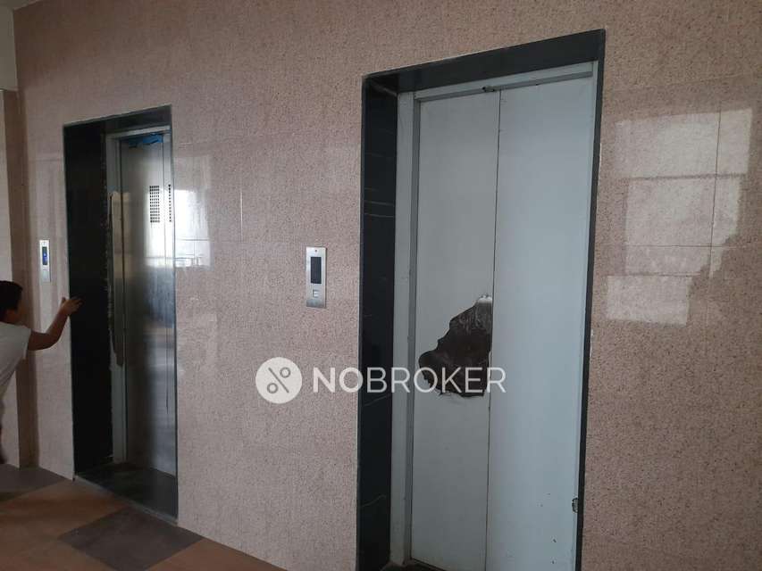 2 BHK Flat In Indraprabha Society For Sale  In Vikas Nagar