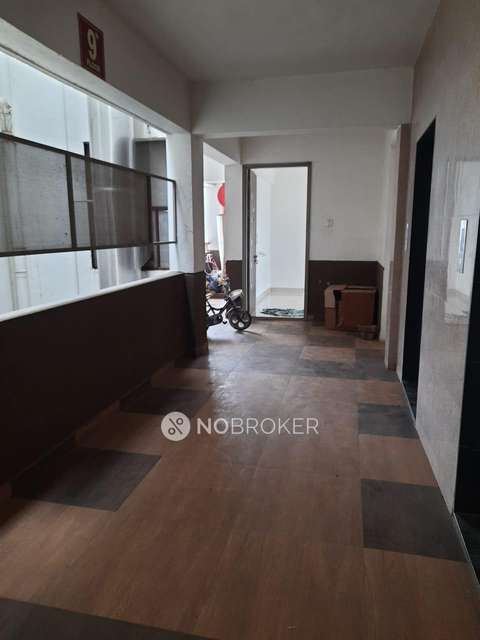 2 BHK Flat In Indraprabha Society For Sale  In Vikas Nagar