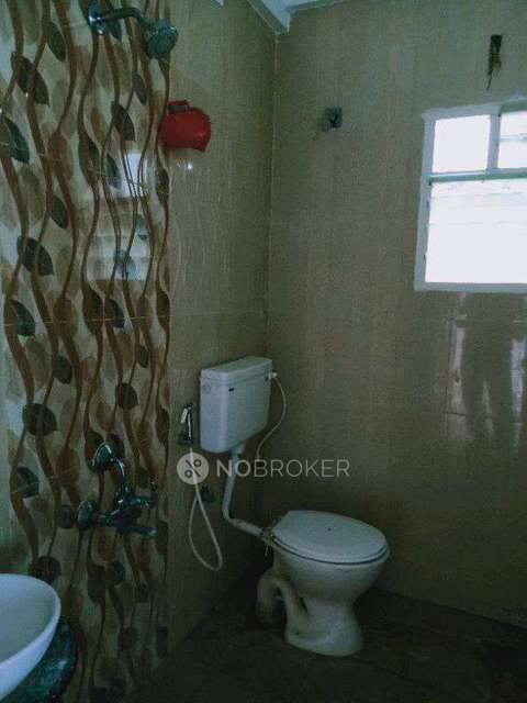 2 BHK Flat In Amarprakash Temple Waves For Sale  In Kundrathur