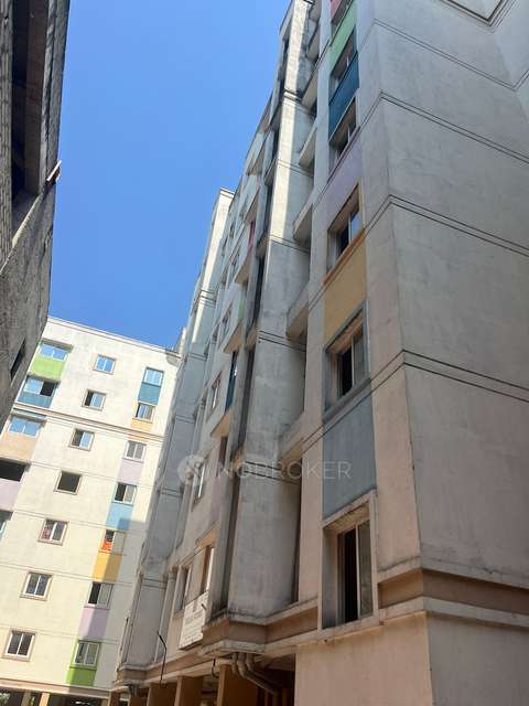 2 BHK Flat In Amarprakash Temple Waves For Sale  In Kundrathur