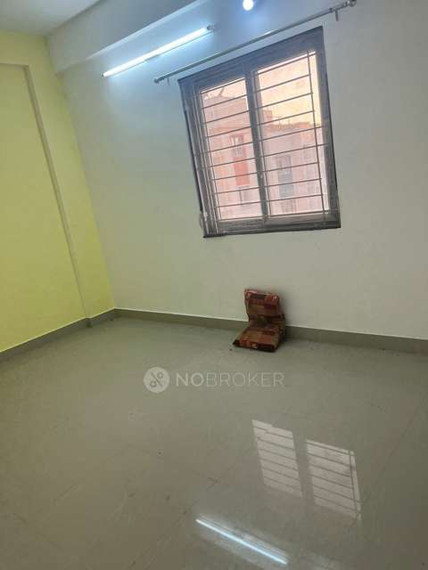 2 BHK Flat In Amarprakash Temple Waves For Sale  In Kundrathur