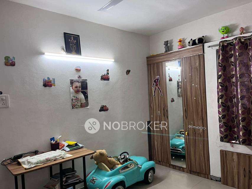 2 BHK Flat In Viniyog Waterfront Building, For Sale  In Ambegaon Budruk