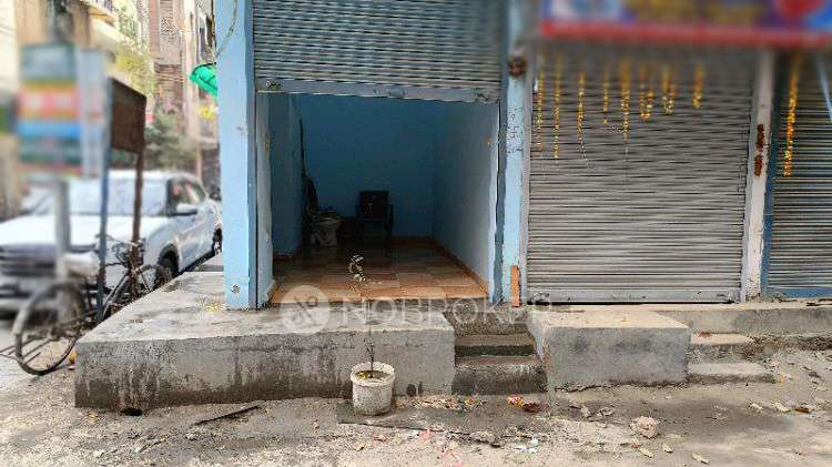 Shop in Shukar Bazar Rd, Delhi for Rent 