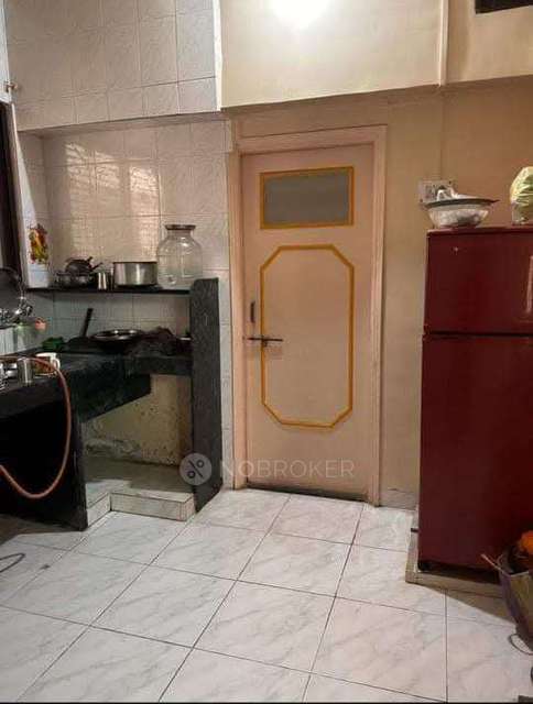 Shared Room for Female In 1 BHK  In Karve Nagar